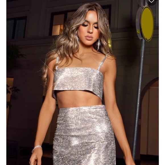 White Fox Breathtaking Sparkly Crop Top Silver Rhinestone M/L - Picture 2 of 3